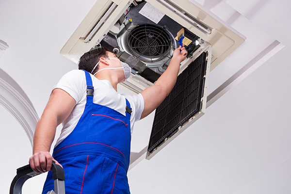 air conditioning engineer insurance intro image